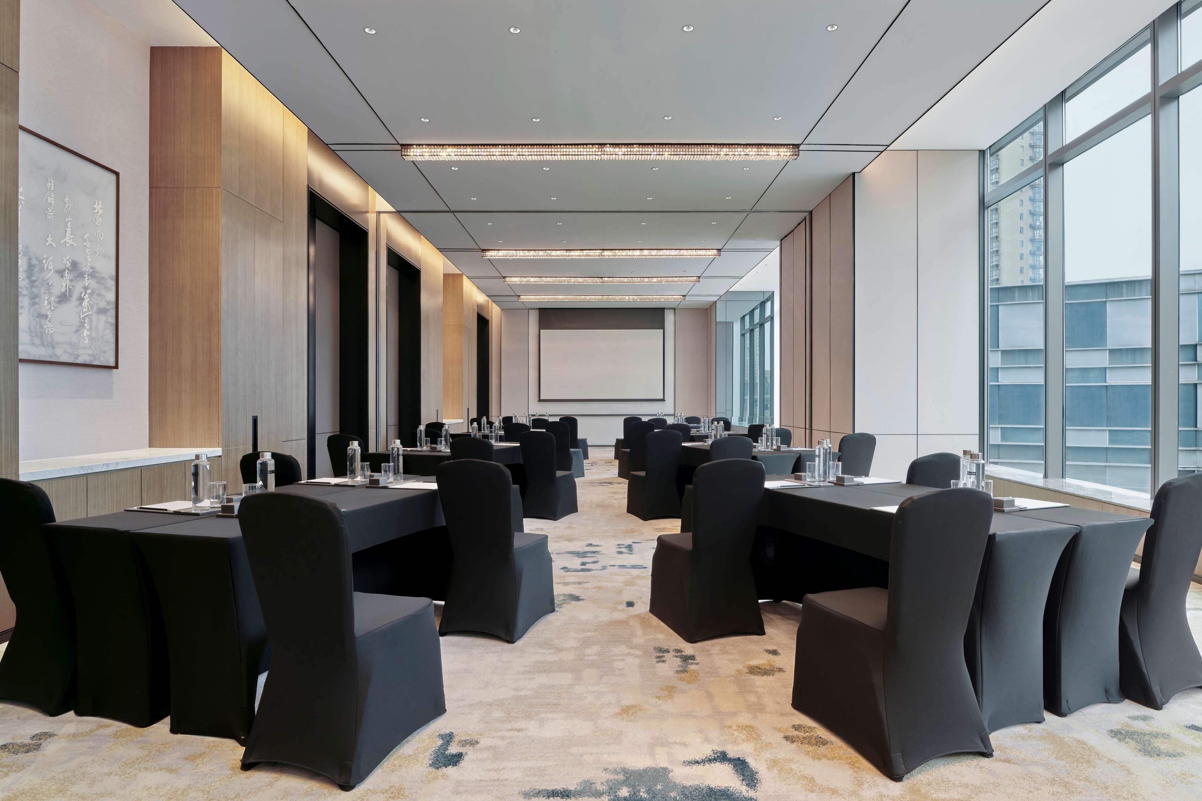 Hilton Changsha Riverside Екстер'єр фото