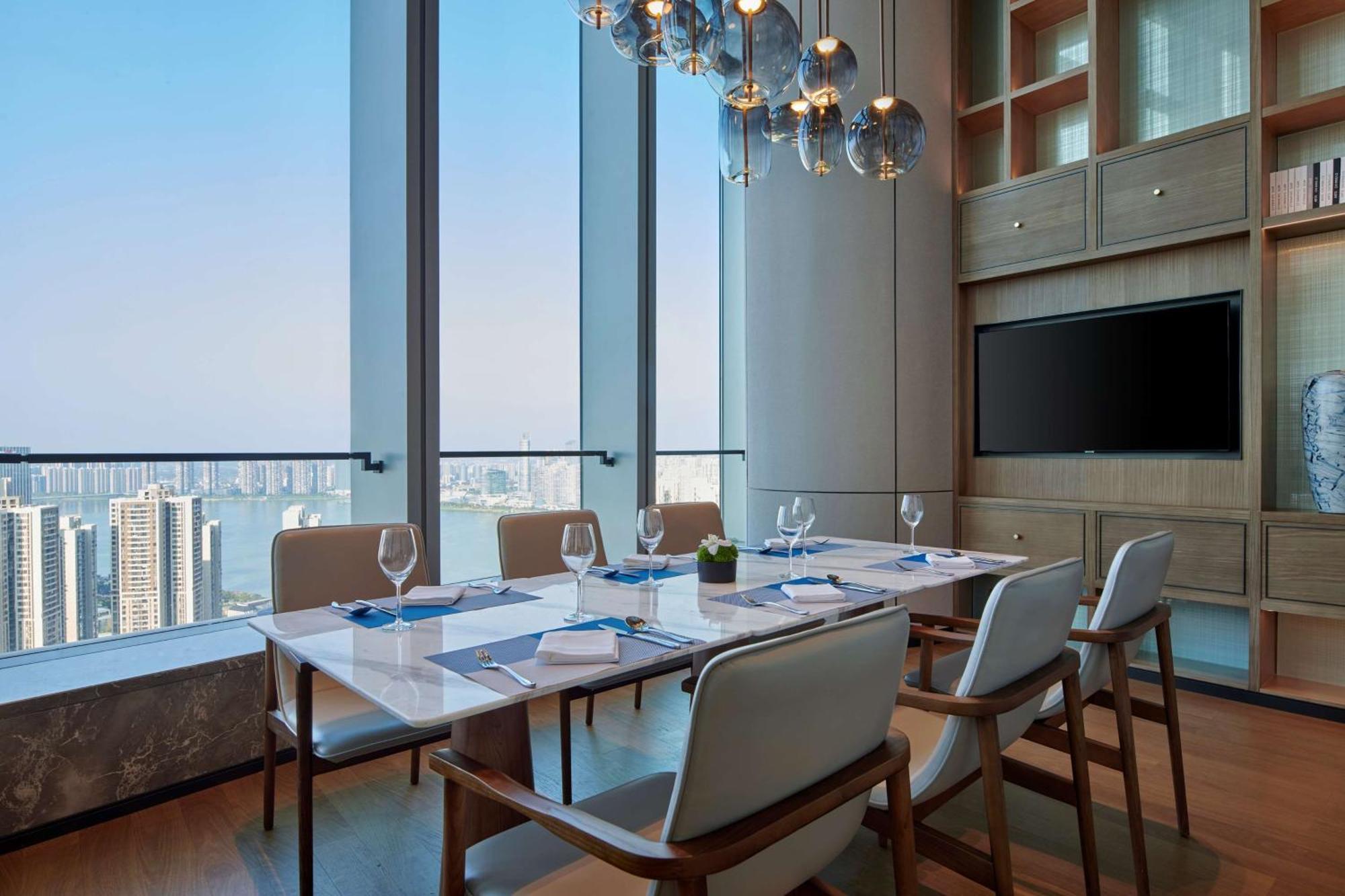 Hilton Changsha Riverside Екстер'єр фото